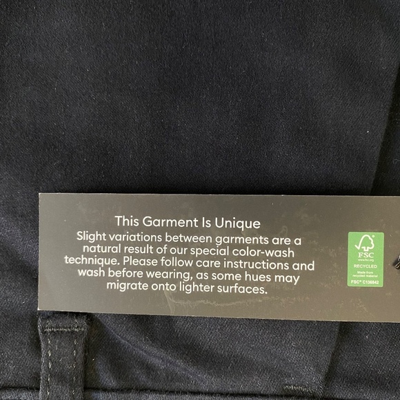 Banana Republic Ladies' Chino Shorts, Black, Size 6, NWT - Picture 11 of 16